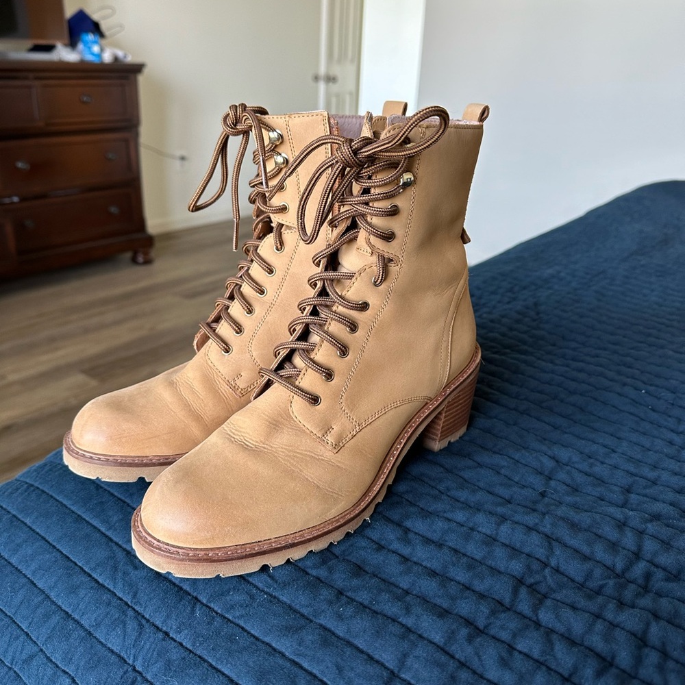 Seychelles Irresistible Boot in Tan size 10
